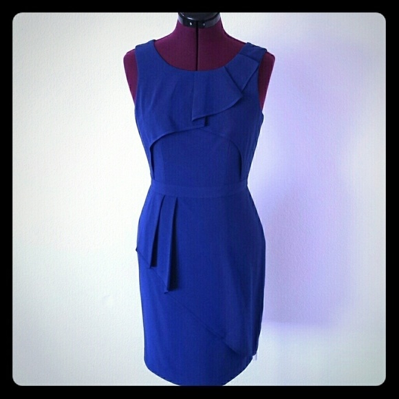 NWT BCBG Siri Blue Sleeveless Cocktail Dress Size 4 - Picture 1 of 4